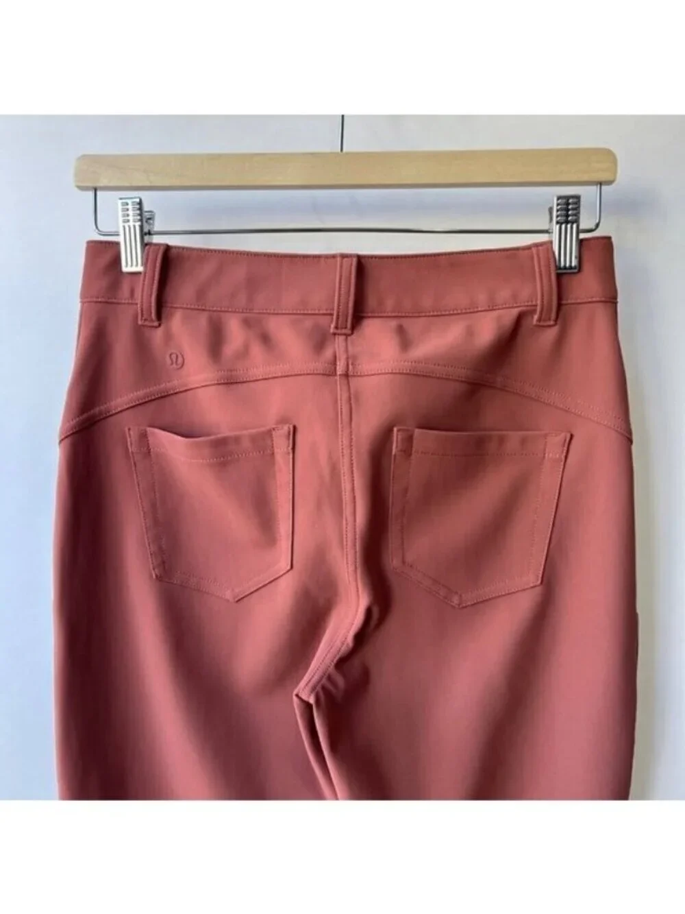 Lululemon City Sleek 5 pockets skinny pants, Dark terracotta, Size 28 H50